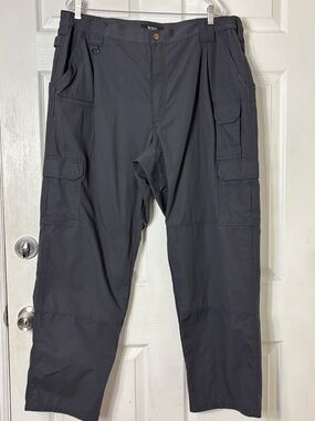 5.11 Tactical Gray cargo pants size 42x32 knee pockets for inserts
